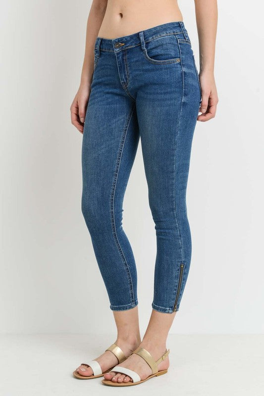 MID RISE SKINNY WITH ANKLE ZIPPER (BLUE) - BEYOUtify Boutique 