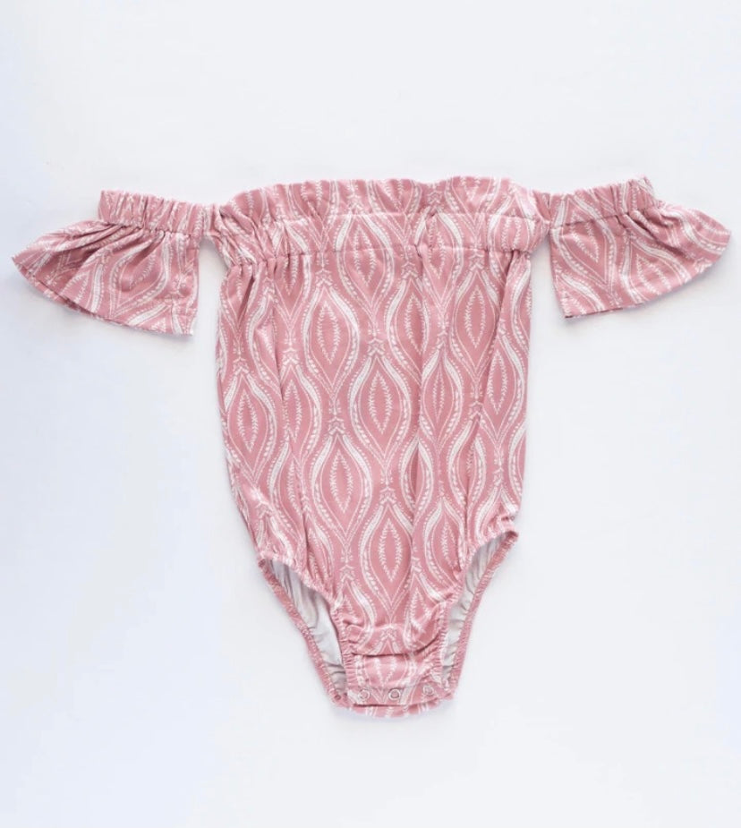 Kalanai Off Shoulder Onesie (Pink) - BEYOUtify Boutique