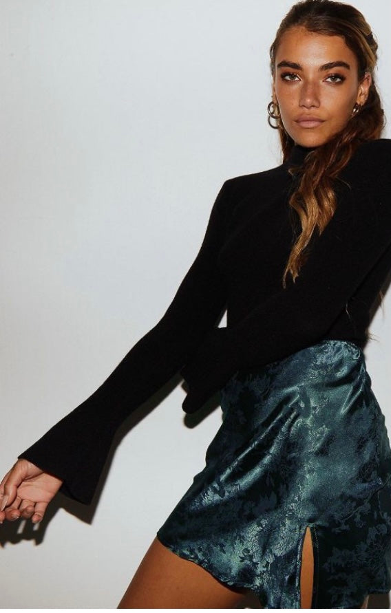 Feeling Sassy Satin High-Waisted Skirt (Dark Green) - BEYOUtify Boutique