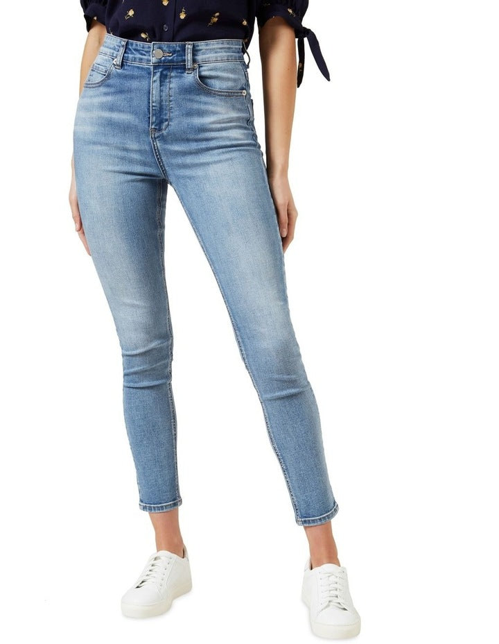 Felicia Light Wash Skinny Jeans - BEYOUtify Boutique
