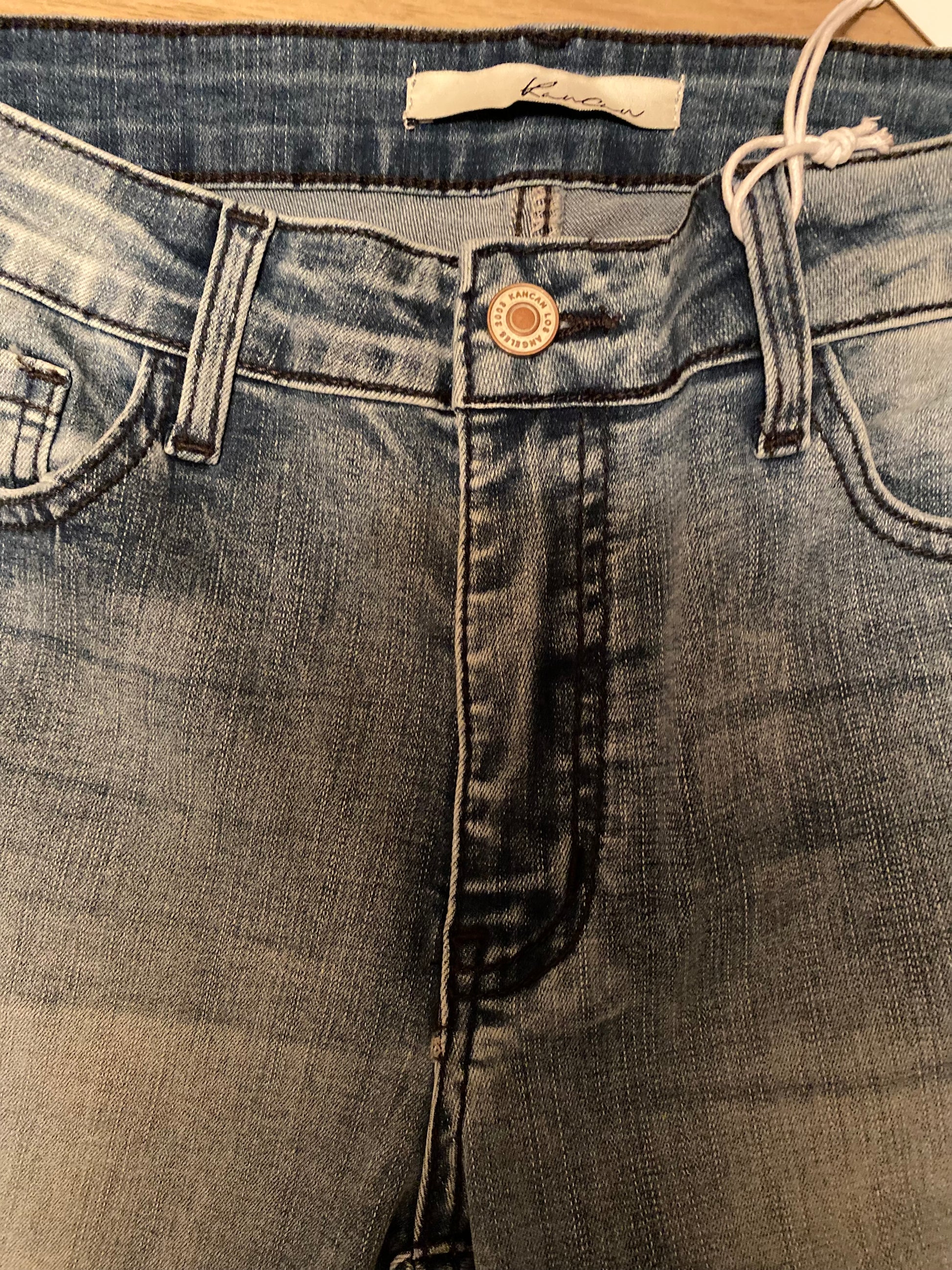 Felicia Light Wash Skinny Jeans - BEYOUtify Boutique