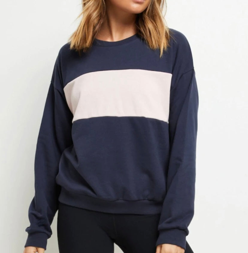 Heidi Block Pullover (Navy) - BEYOUtify Boutique