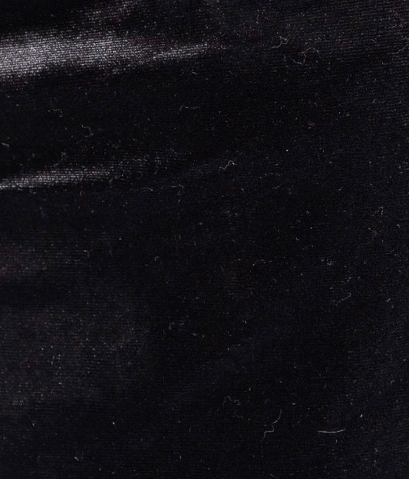 Ultimate Babe Velvet Crop Top (Black) - BEYOUtify Boutique