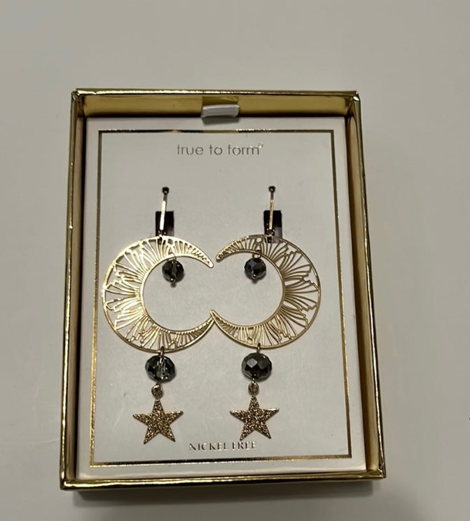 Moon & Star Dangle Earrings - BEYOUtify Boutique 