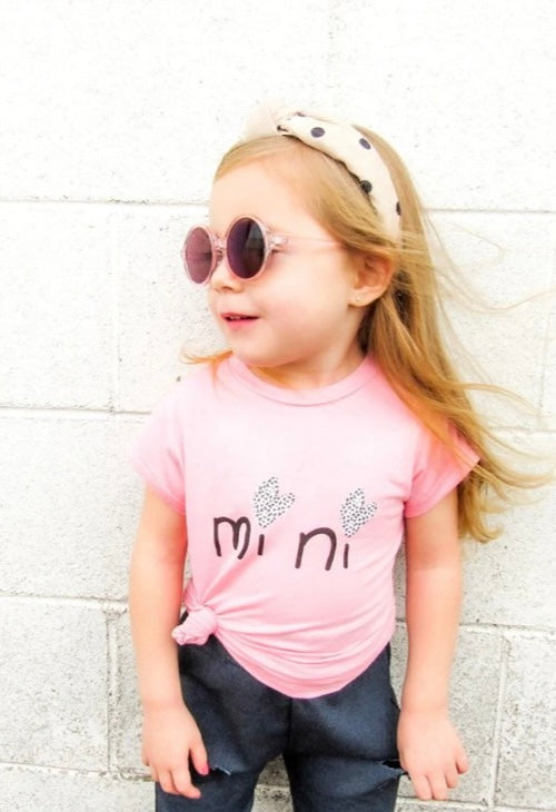 Mini Graphic Tee (Pink) - BEYOUtify Boutique 
