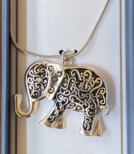 Save The Elephants Necklace (Silver) - BEYOUtify Boutique 